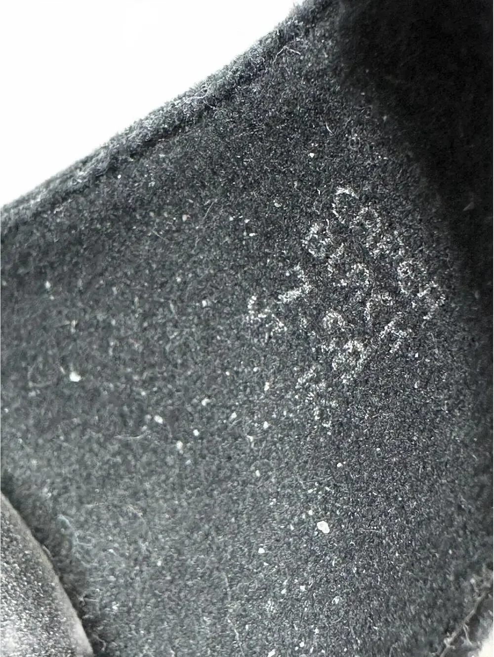 Earth black suede